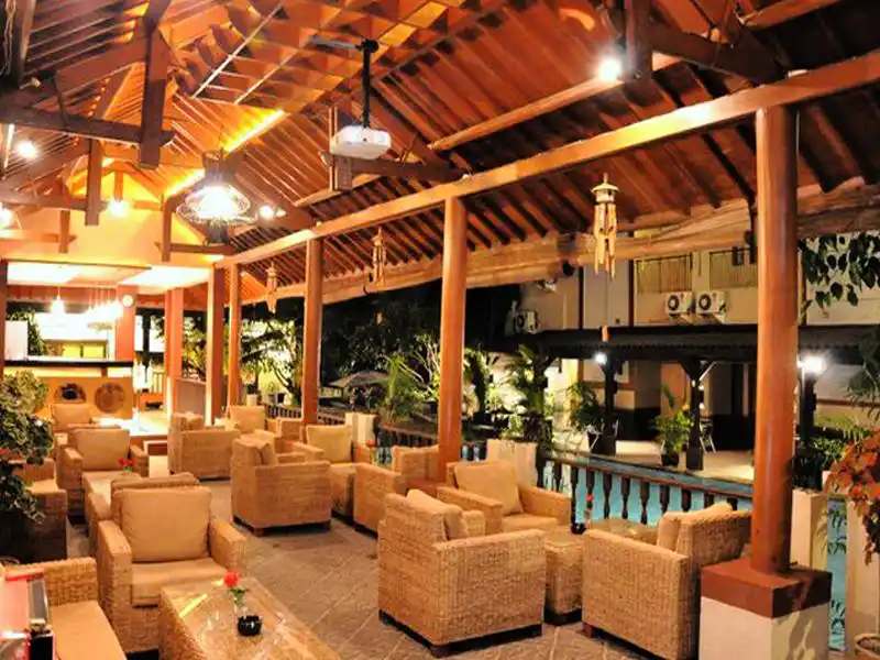 gallery9
