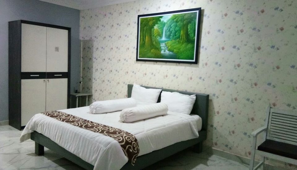 gallery4