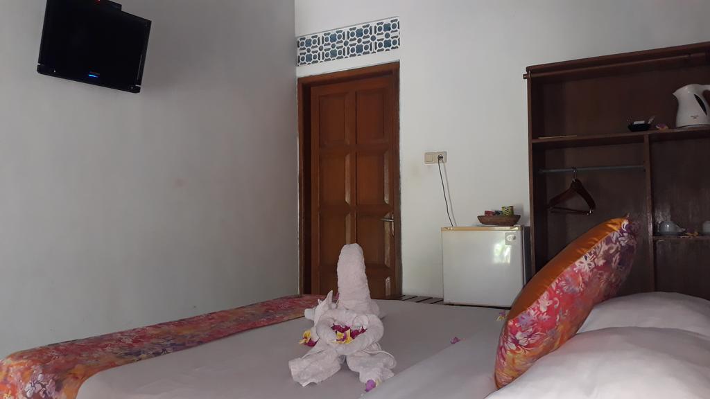 gallery16