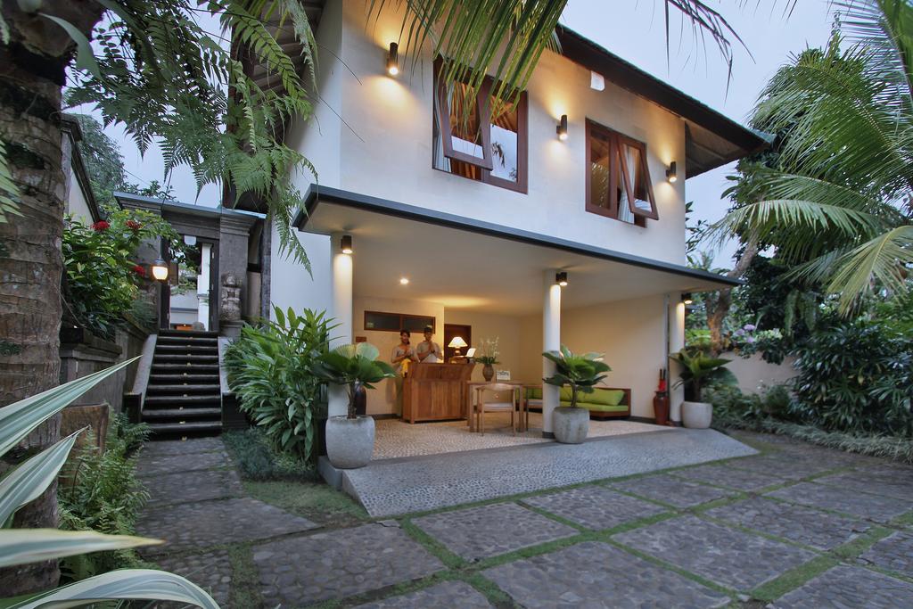gallery8