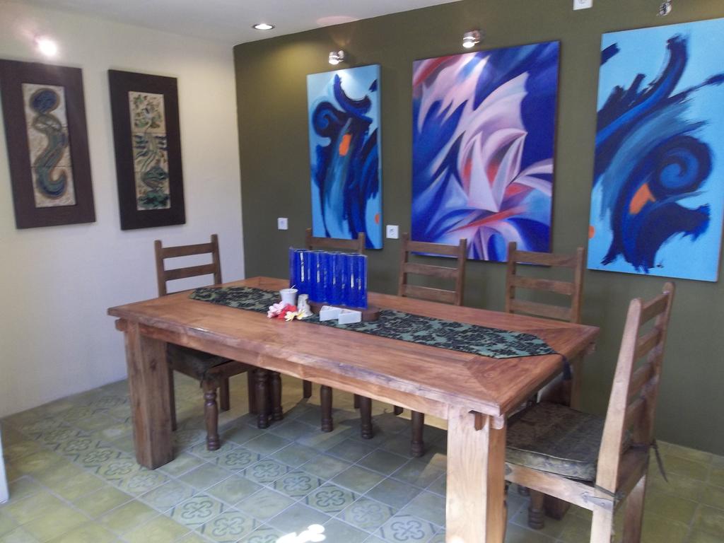 gallery26