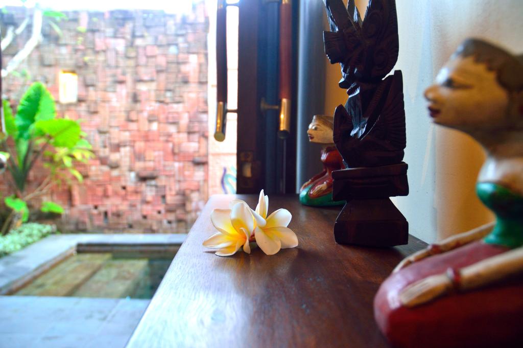 gallery33