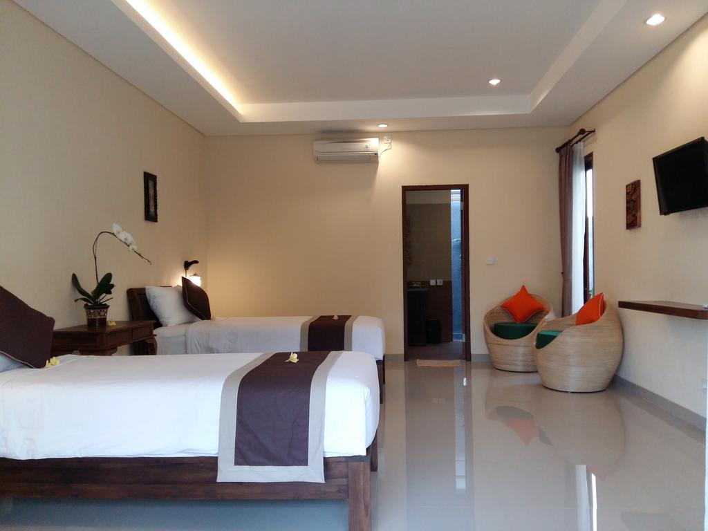gallery1