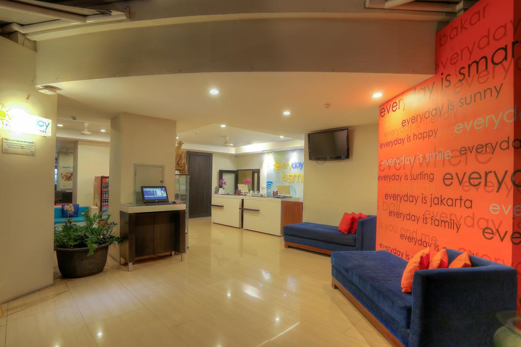 gallery12