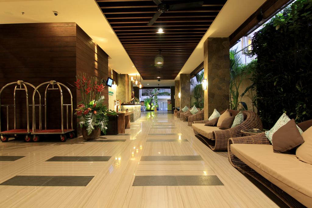gallery12