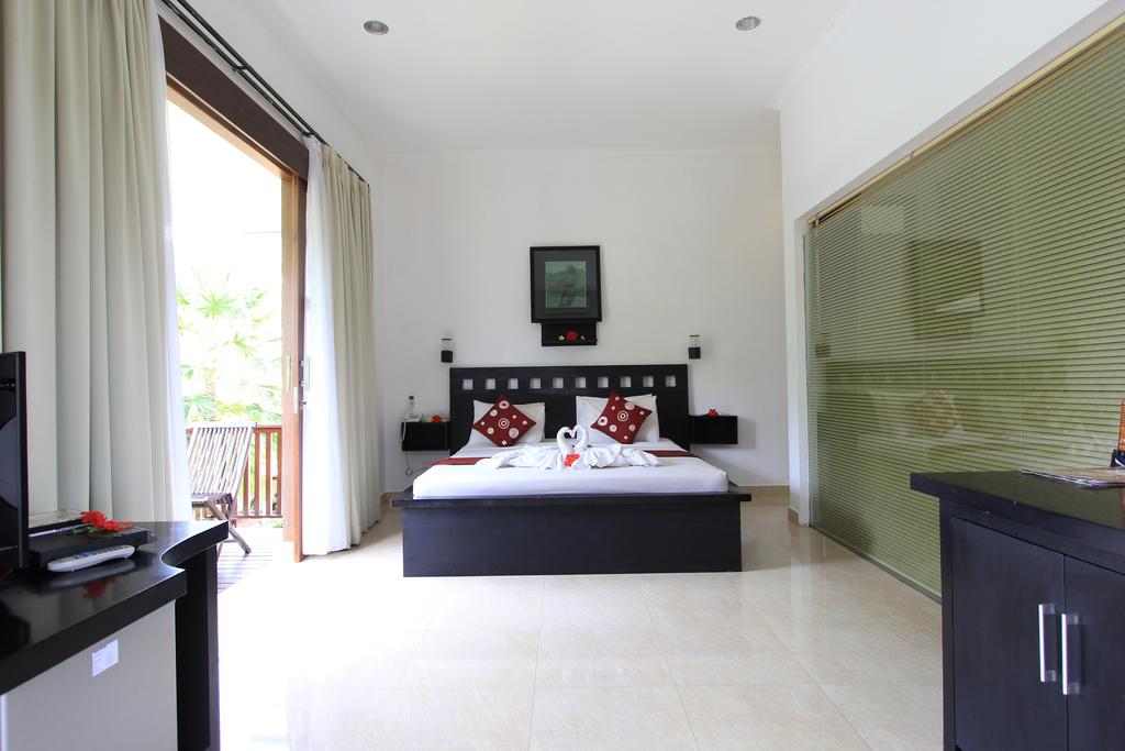 gallery8