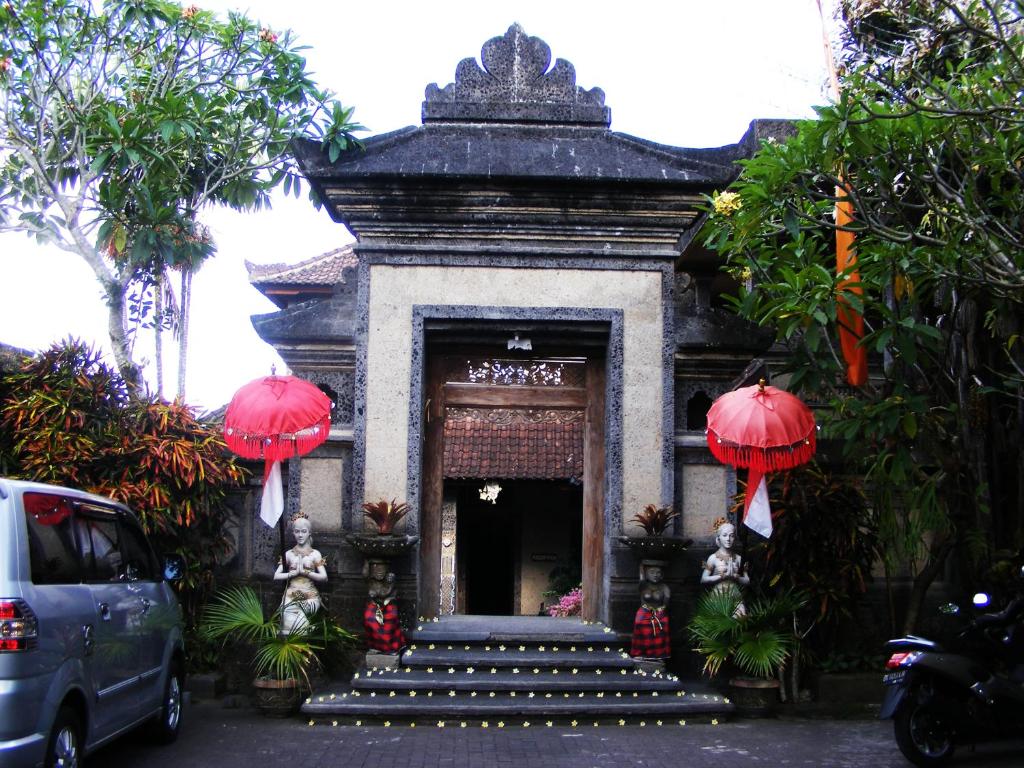 gallery4