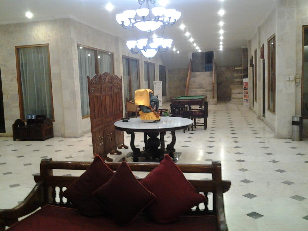 gallery2