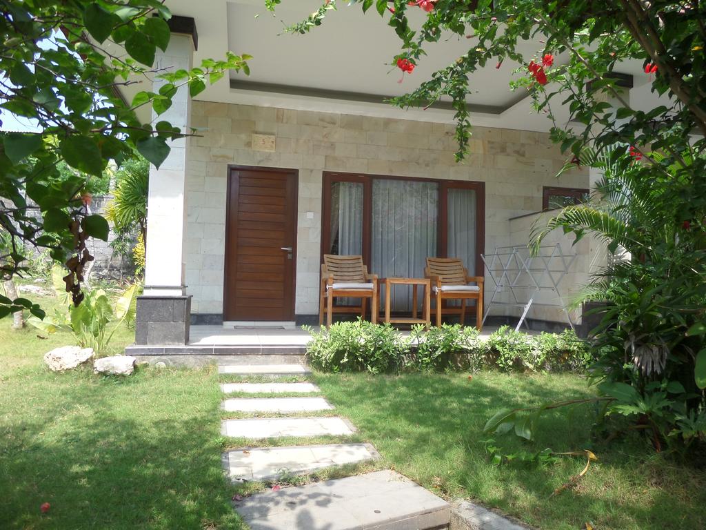 gallery12