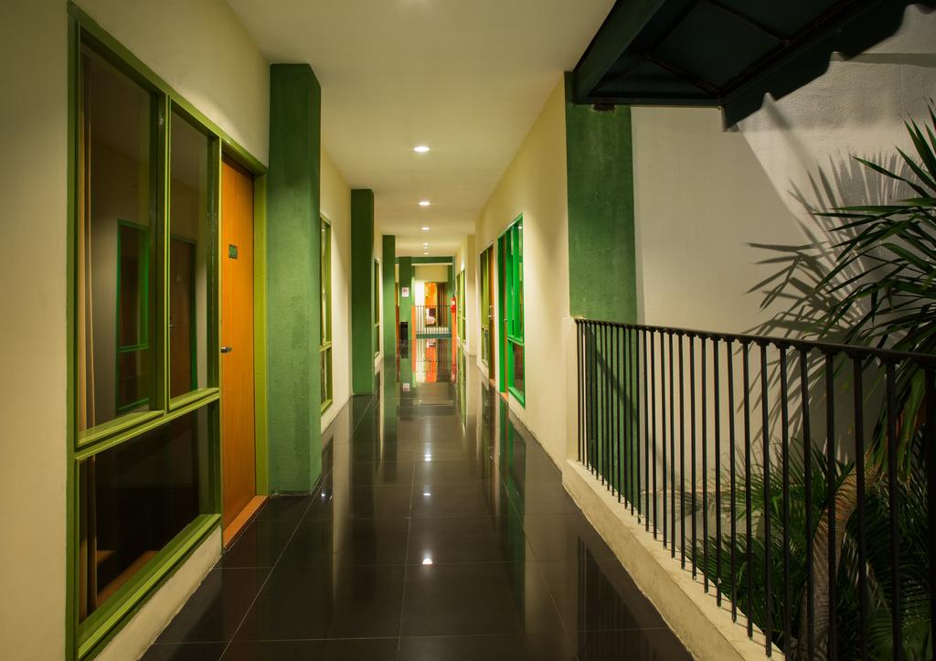 gallery27