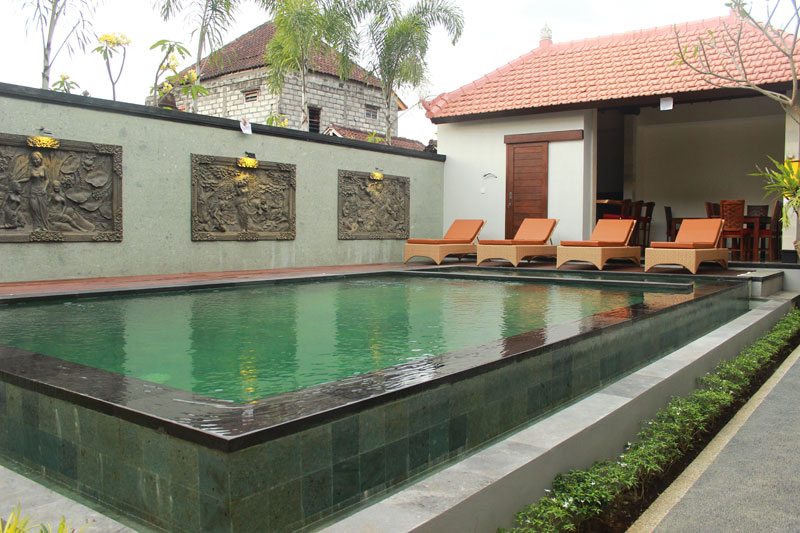 gallery8