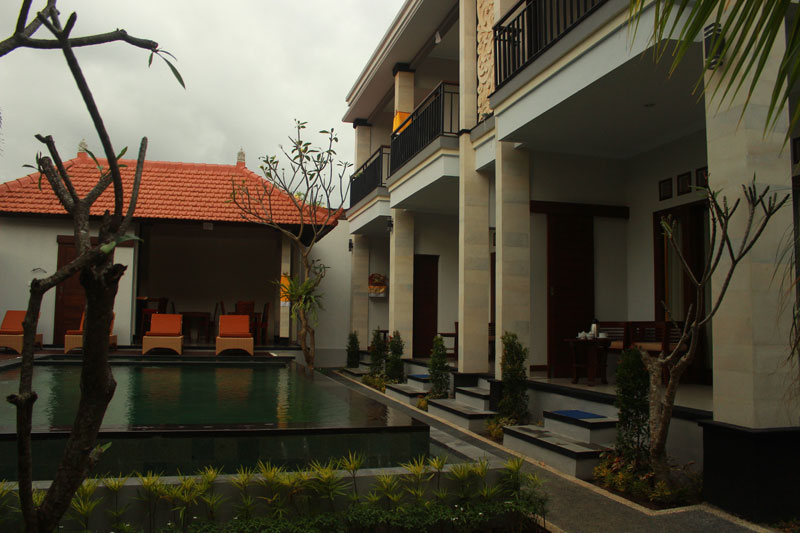 gallery1