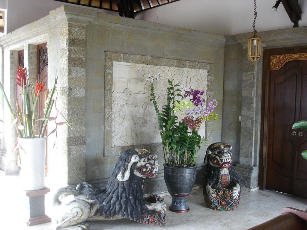 gallery14