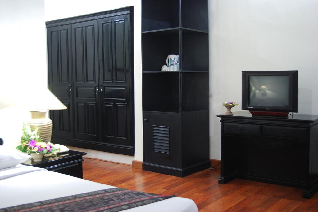 gallery15